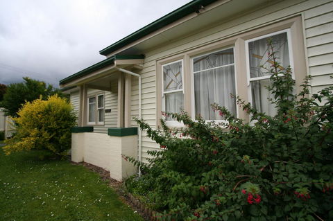Moonah Central Apartments - Accommodation Gladstone 12