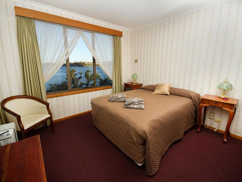Derwent Retreat - Accommodation Gladstone 6