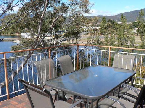 Derwent Retreat - Accommodation Gladstone 17