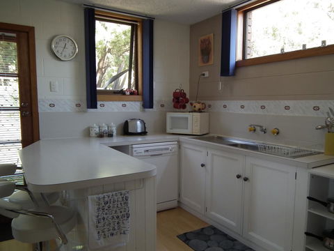 Harlea - Accommodation Gladstone 9
