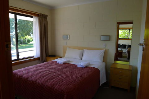Willaway Motel Apartments - Accommodation Gladstone 14