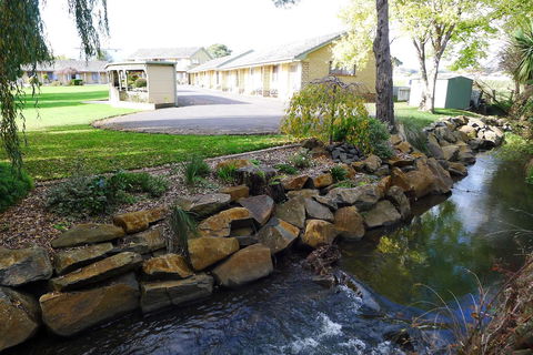 Willaway Motel Apartments - Accommodation Gladstone 11