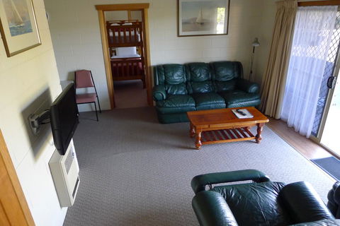 Willaway Motel Apartments - Accommodation Gladstone 5
