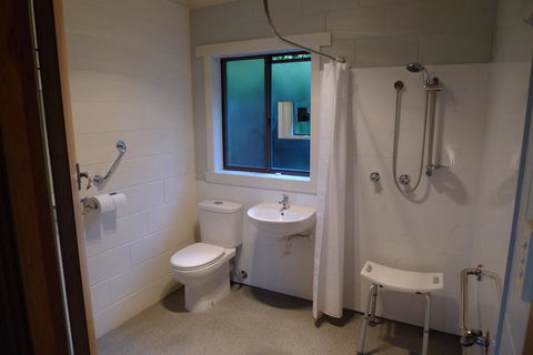 Willaway Motel Apartments - Accommodation Gladstone 7