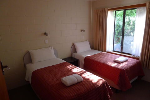 Willaway Motel Apartments - Accommodation Gladstone 13
