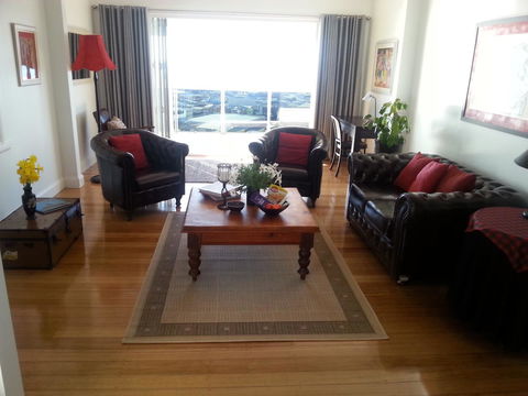 Harbour View Apartments - Accommodation Gladstone 1
