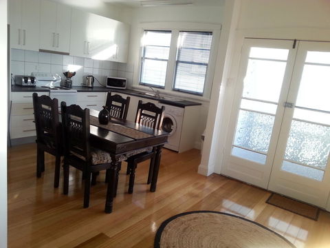 Harbour View Apartments - Accommodation Gladstone 25