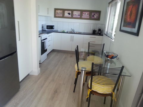 Harbour View Apartments - Accommodation Gladstone 14