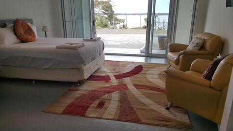 AppleBay Guest House - Accommodation Gladstone 3
