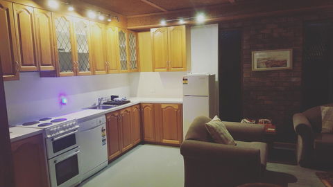 AppleBay Guest House - Accommodation Gladstone 37