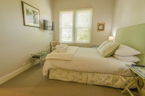 Glencoe Country Bed And Breakfast - Accommodation Gladstone 15