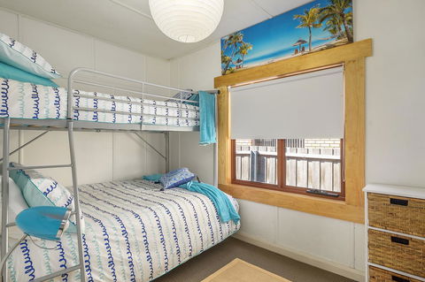 Aqua Beachfront! - Accommodation Gladstone 13