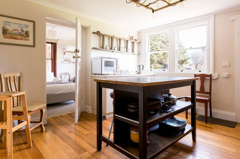 Ratho Farm - Accommodation Gladstone 14