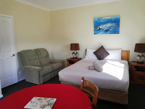 Wintersun Gardens Motel - Accommodation Gladstone 7