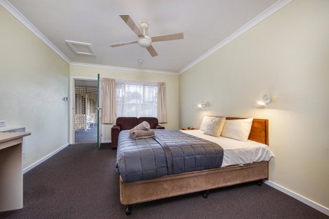 Wintersun Gardens Motel - Accommodation Gladstone 44