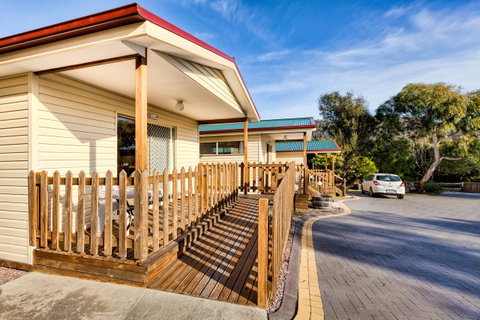Wintersun Gardens Motel - Accommodation Gladstone 6