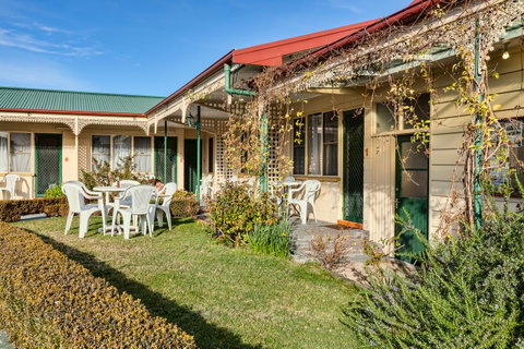 Wintersun Gardens Motel - Accommodation Gladstone 24