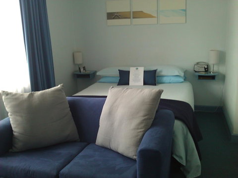 Freycinet Waters - Accommodation Gladstone 23