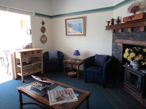 Freycinet Waters - Accommodation Gladstone 9
