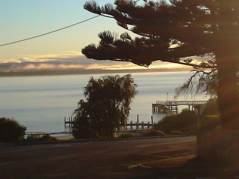 Freycinet Waters - Accommodation Gladstone 4
