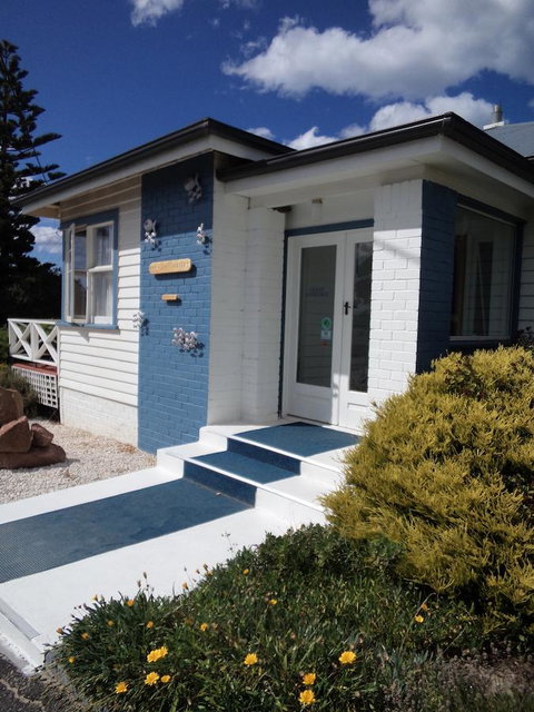 Freycinet Waters - Accommodation Gladstone 40