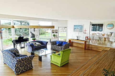 Diamond Island Resort - Accommodation Gladstone 1