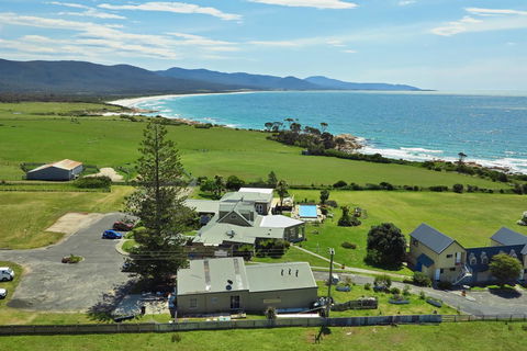 Diamond Island Resort - Accommodation Gladstone 27