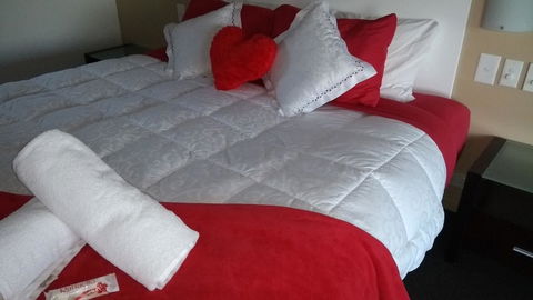 Diamond Island Resort - Accommodation Gladstone 20