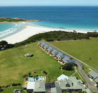 Diamond Island Resort  Bicheno Penguin Show - Accommodation Gladstone