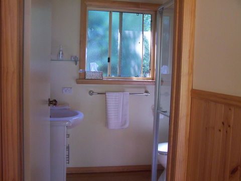 Drumreagh Cabins - Accommodation Gladstone 38