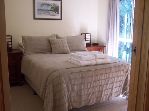 Drumreagh Cabins - Accommodation Gladstone 33