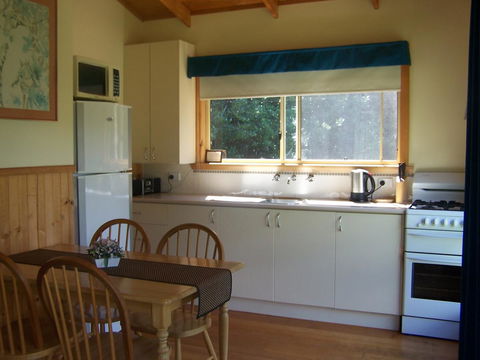 Drumreagh Cabins - Accommodation Gladstone 36