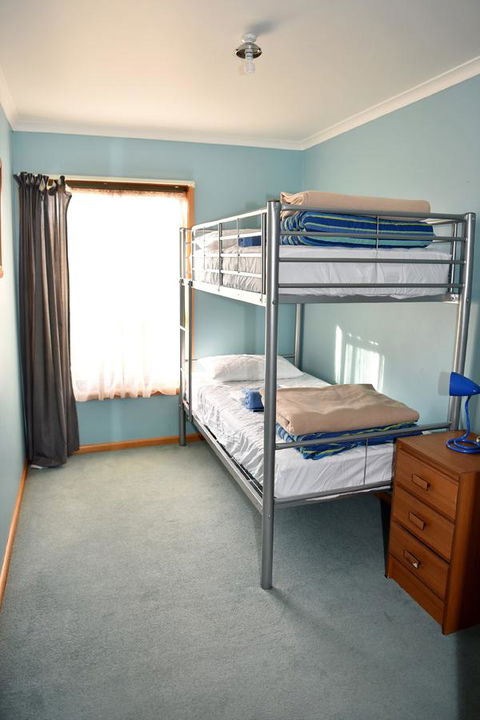 Bicheno Backpackers - Accommodation Gladstone 18