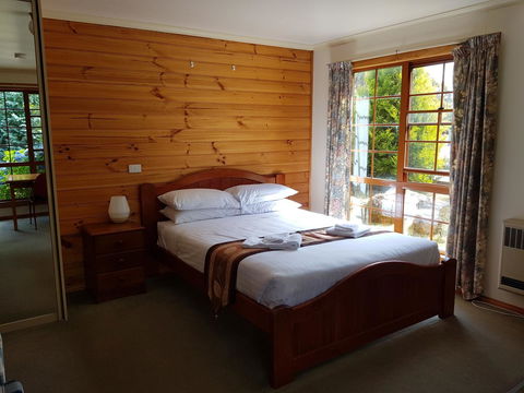 Cradle Forest Inn - Accommodation Gladstone 4