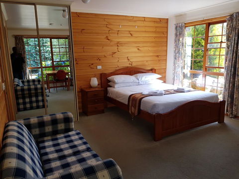 Cradle Forest Inn - Accommodation Gladstone 7