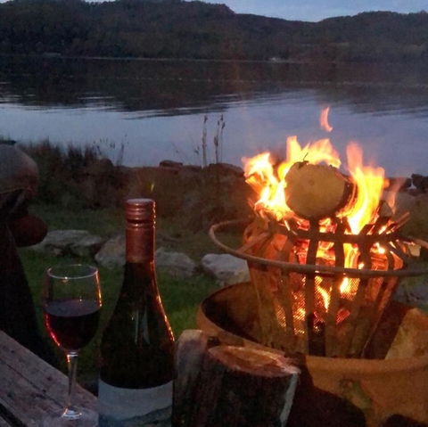 Lettes Hideaway - Accommodation Gladstone 1