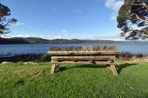 Lettes Hideaway - Accommodation Gladstone 5