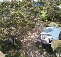 Front Row Beachfront - Accommodation Gladstone