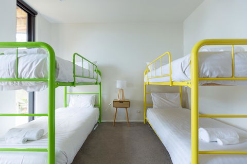 Blessington Beach Retreat - Accommodation Gladstone 26