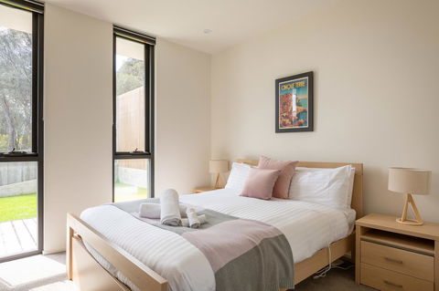Blessington Beach Retreat - Accommodation Gladstone 16