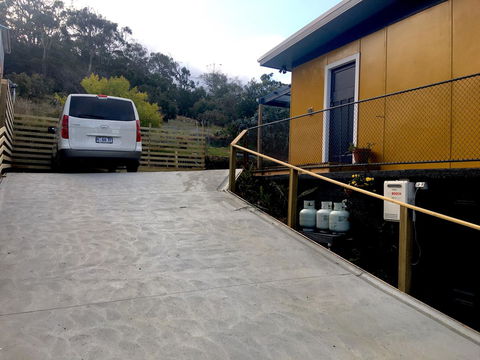 Up The Back - Accommodation Gladstone 31