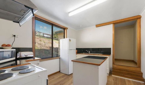 Return To Sender Lodge - Accommodation Gladstone 7