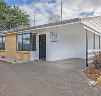 Elkie Villa - 2 Bedroom Unit - Burnie - Accommodation Gladstone
