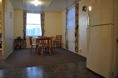 GreenGate Cottages - Accommodation Gladstone 13
