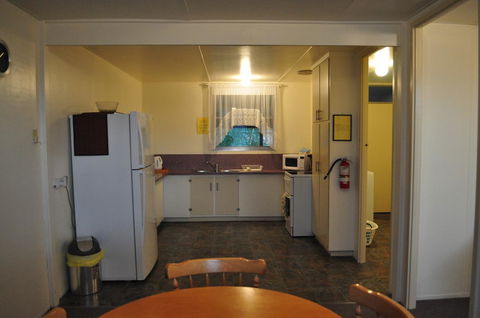 GreenGate Cottages - Accommodation Gladstone 7