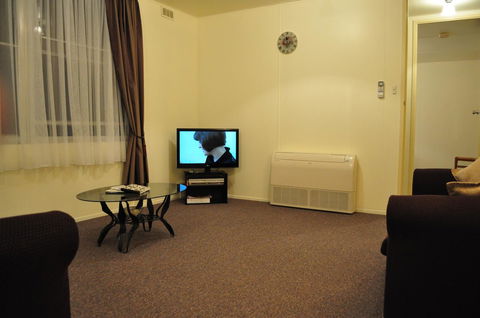 GreenGate Cottages - Accommodation Gladstone 38