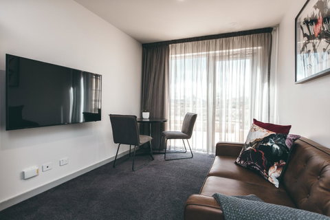 Maylands Lodge - Accommodation Gladstone 38