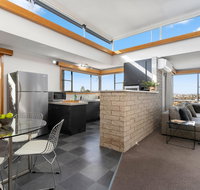 That '70s House - Accommodation Gladstone