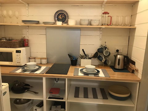 Maple Cottage - Accommodation Gladstone 12