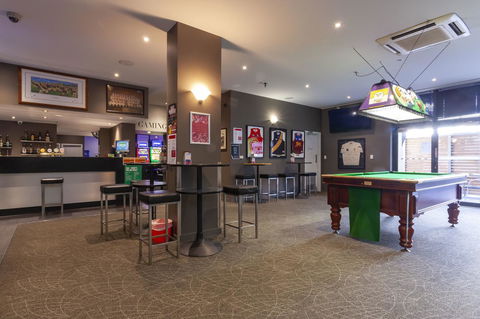 Black Buffalo - Accommodation Gladstone 23